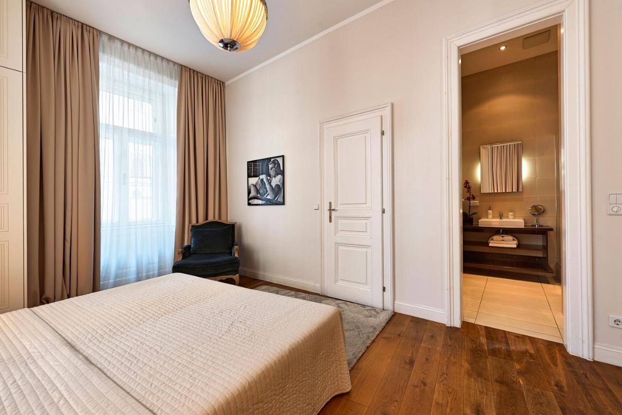 6 Rooms Vienna Exterior photo